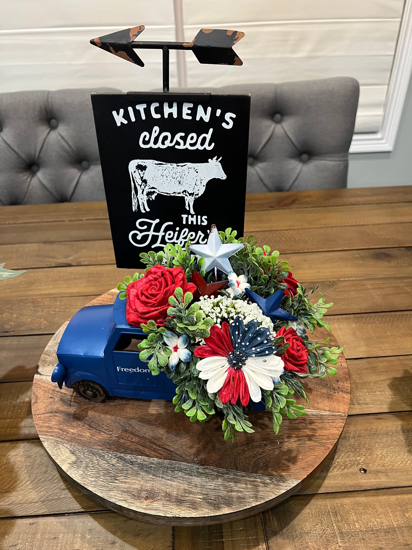 4TH OF JULY TRUCK FLORAL ARRANGEMENT WITH WORKING LIGHTS