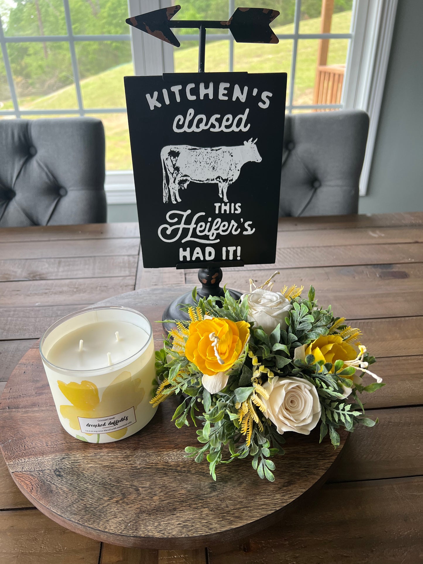 CANDLE TOPPER-DRENCHED DAFFODILS