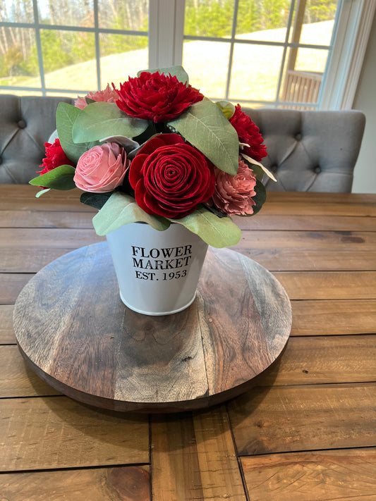 FLORAL ARRANGEMENT